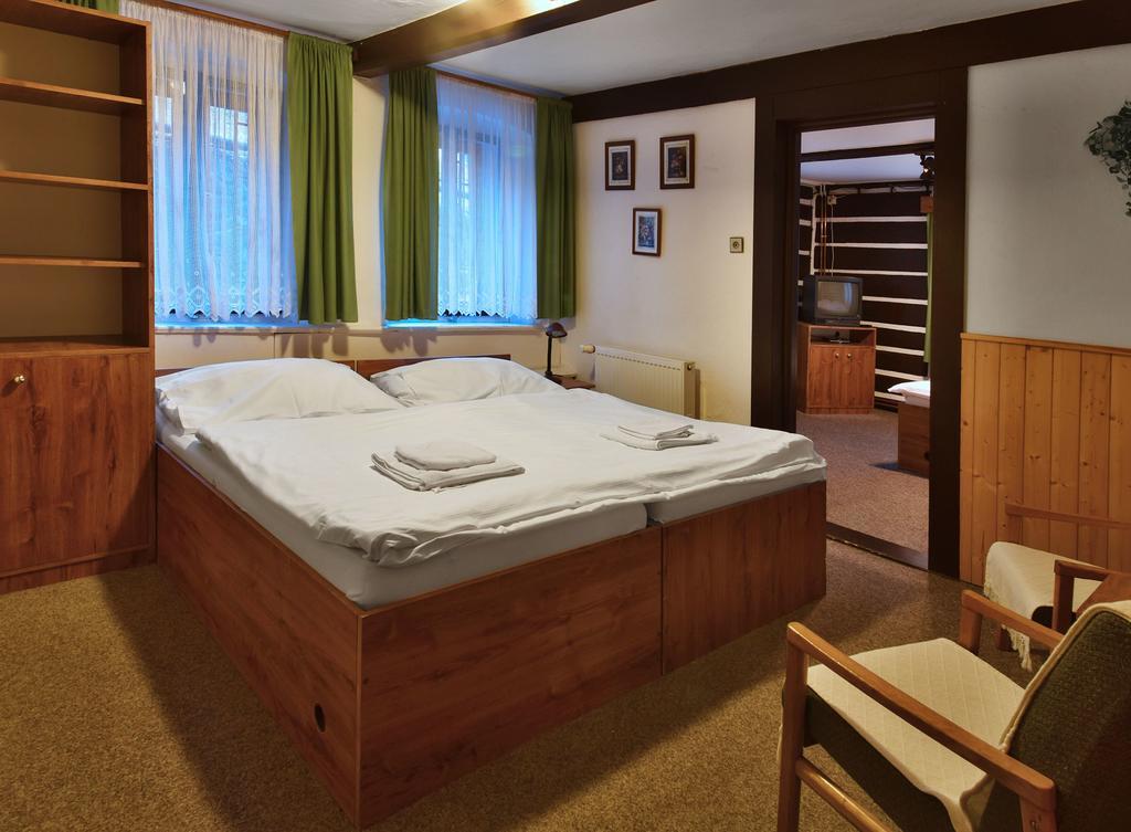 Pension Lucerna Spindleruv Mlyn Exterior photo